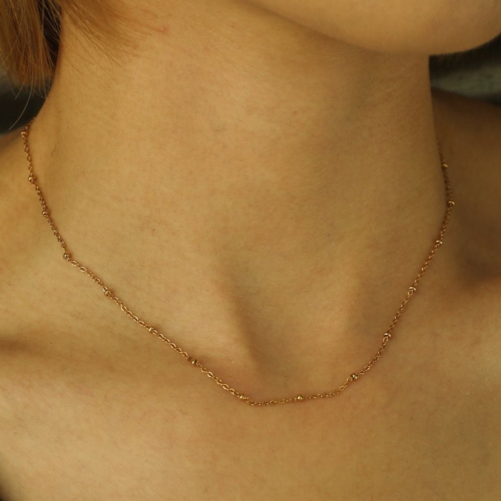 AVERY Essential Mini Beaded Chain